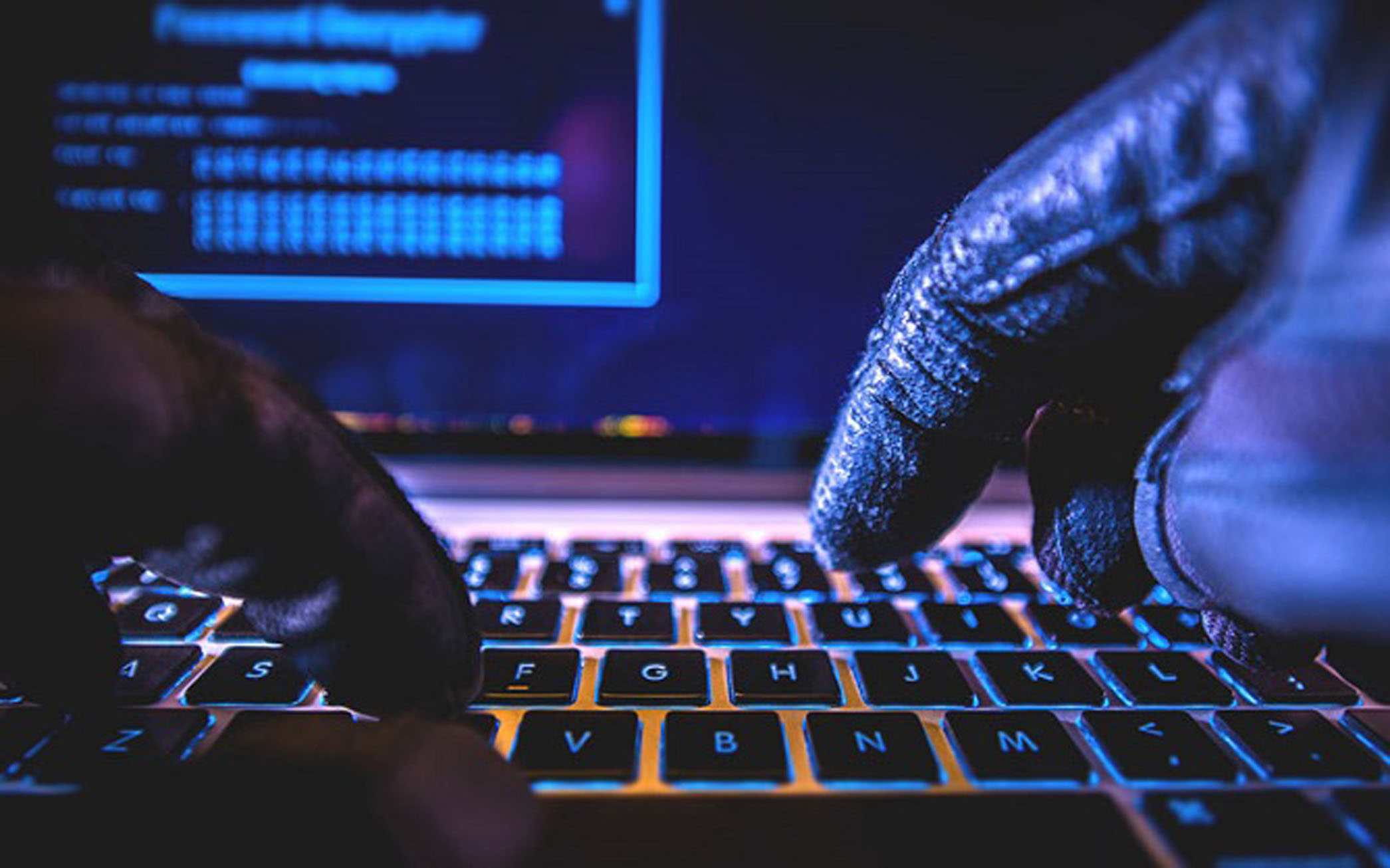 توقيف شخص بأكادير بتهمة النصب والاحتيال عبر الإنترنت – أنوار بريس